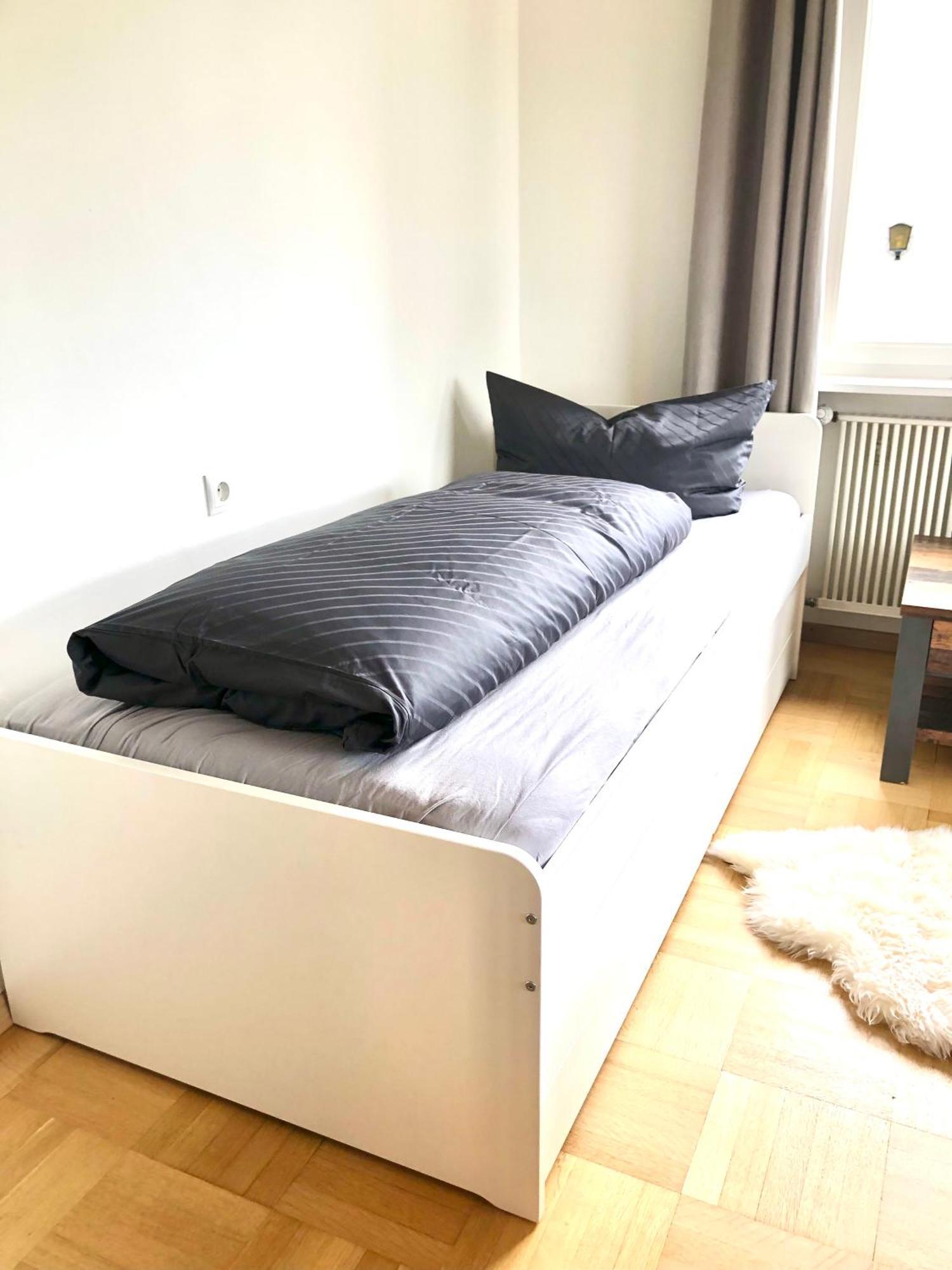 Crown Living Design Apartment - 2 Schlafzimmer - Kueche - Gratis Parkplatz - Abstellraum Fuer Fahrraeder/Ski Mader Exteriér fotografie