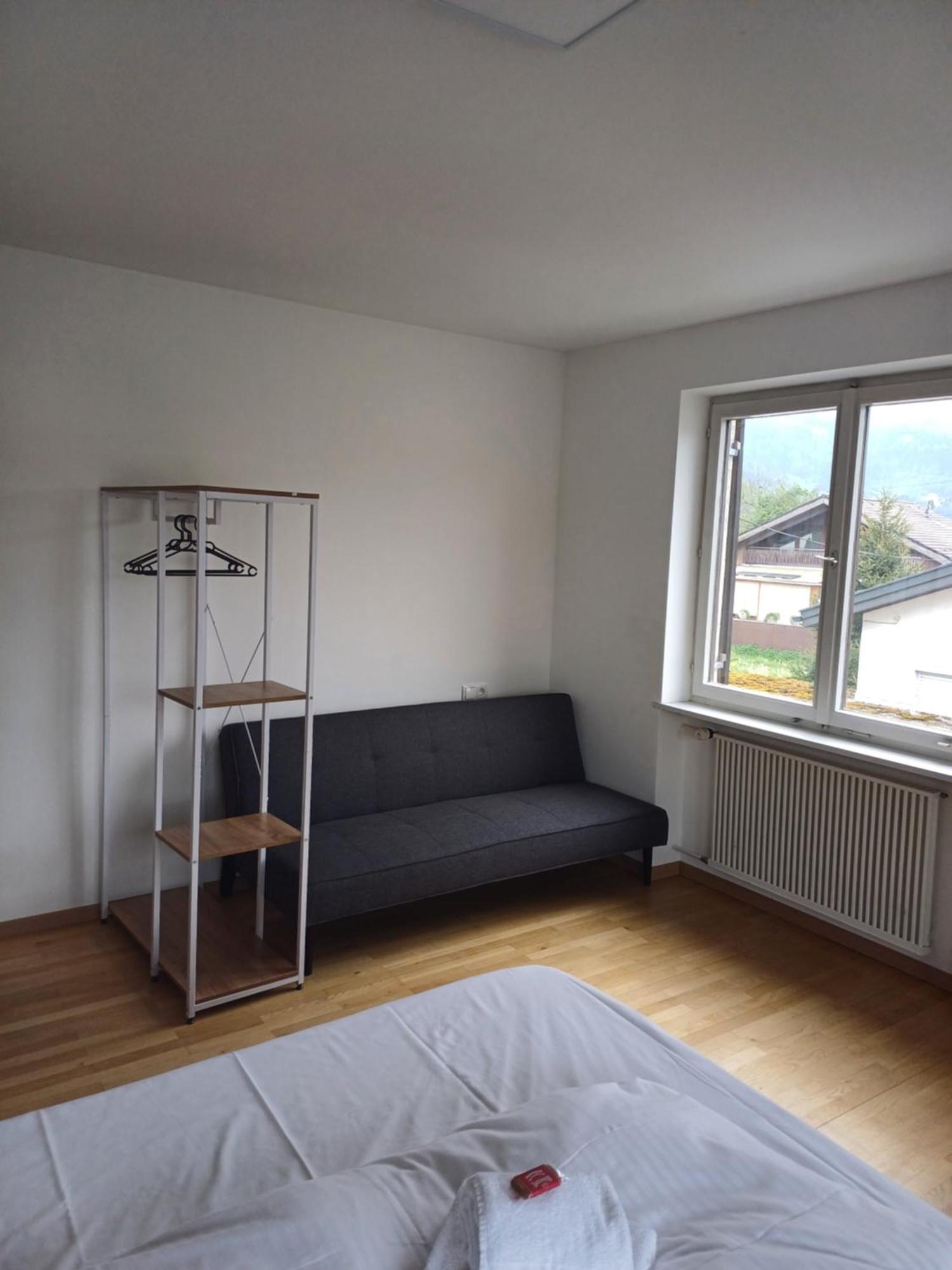 Crown Living Design Apartment - 2 Schlafzimmer - Kueche - Gratis Parkplatz - Abstellraum Fuer Fahrraeder/Ski Mader Exteriér fotografie